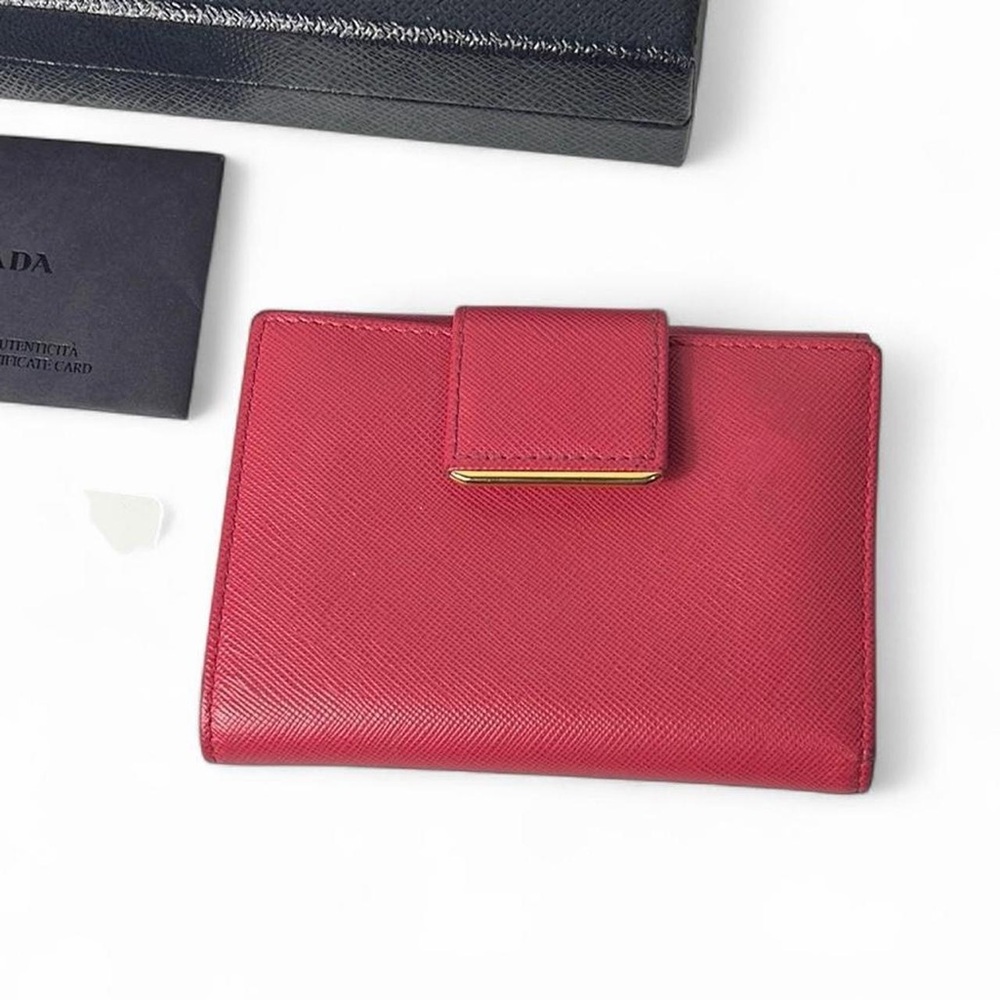 Authentic Prada Pink Saffiano Leather Trifold Wallet w/ Box & Card - Picture 2 of 6